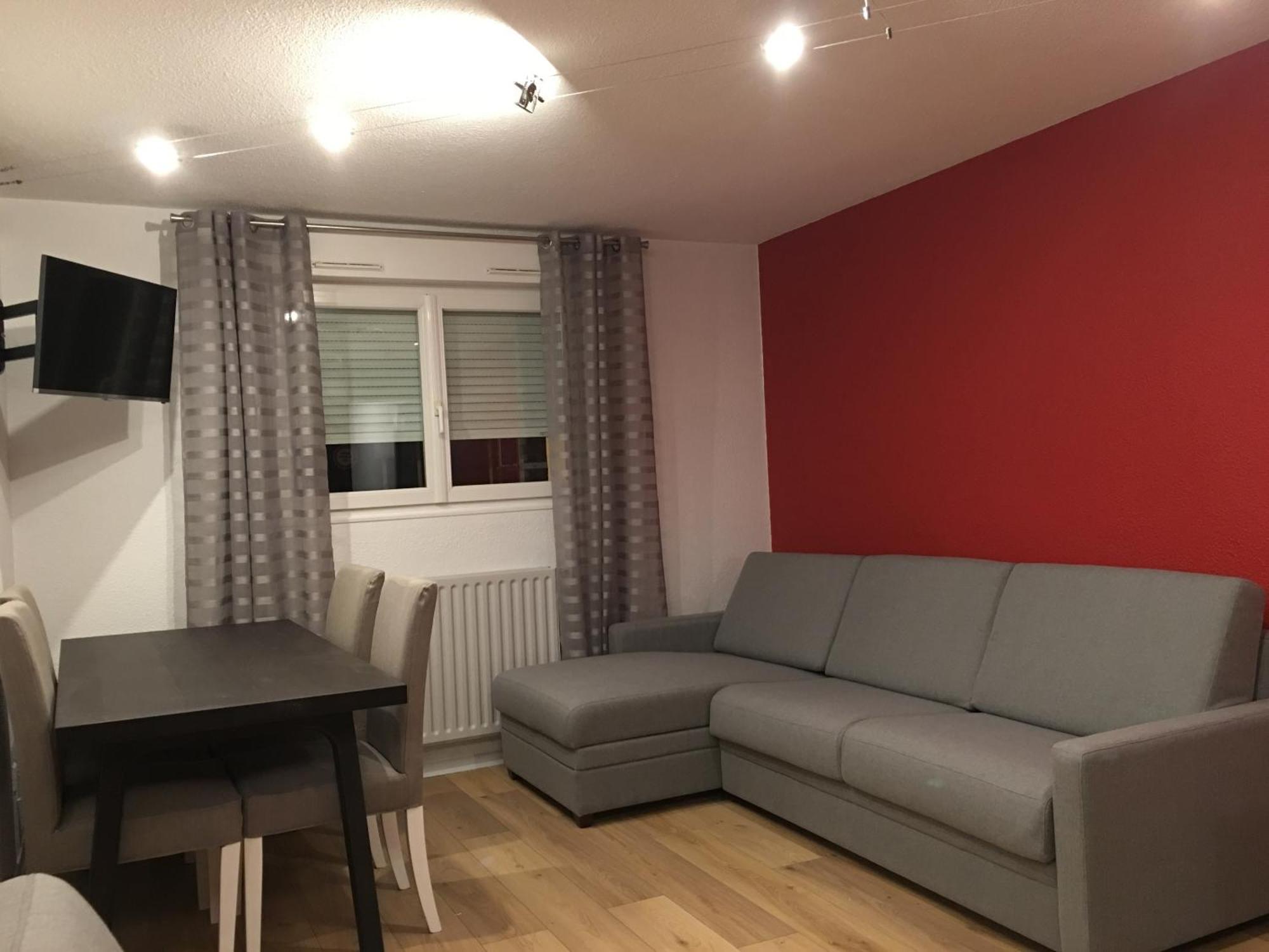 Apartment Villeurbanne Esterno foto